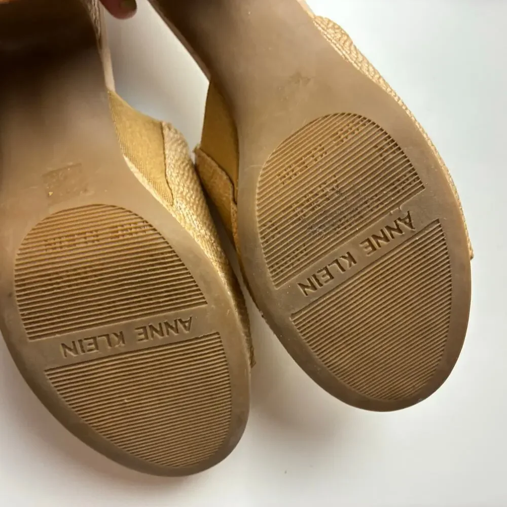 Anne Klein Payge Raffia Block Platform Heels Slip On Sandals 7.5 iFlex Stretch